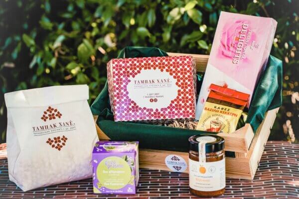 2 ΜΙΚΡΟ GIFT BOX ΜΕ ΑΡΩΜΑ ΚΟΜΟΤΗΝΗΣ